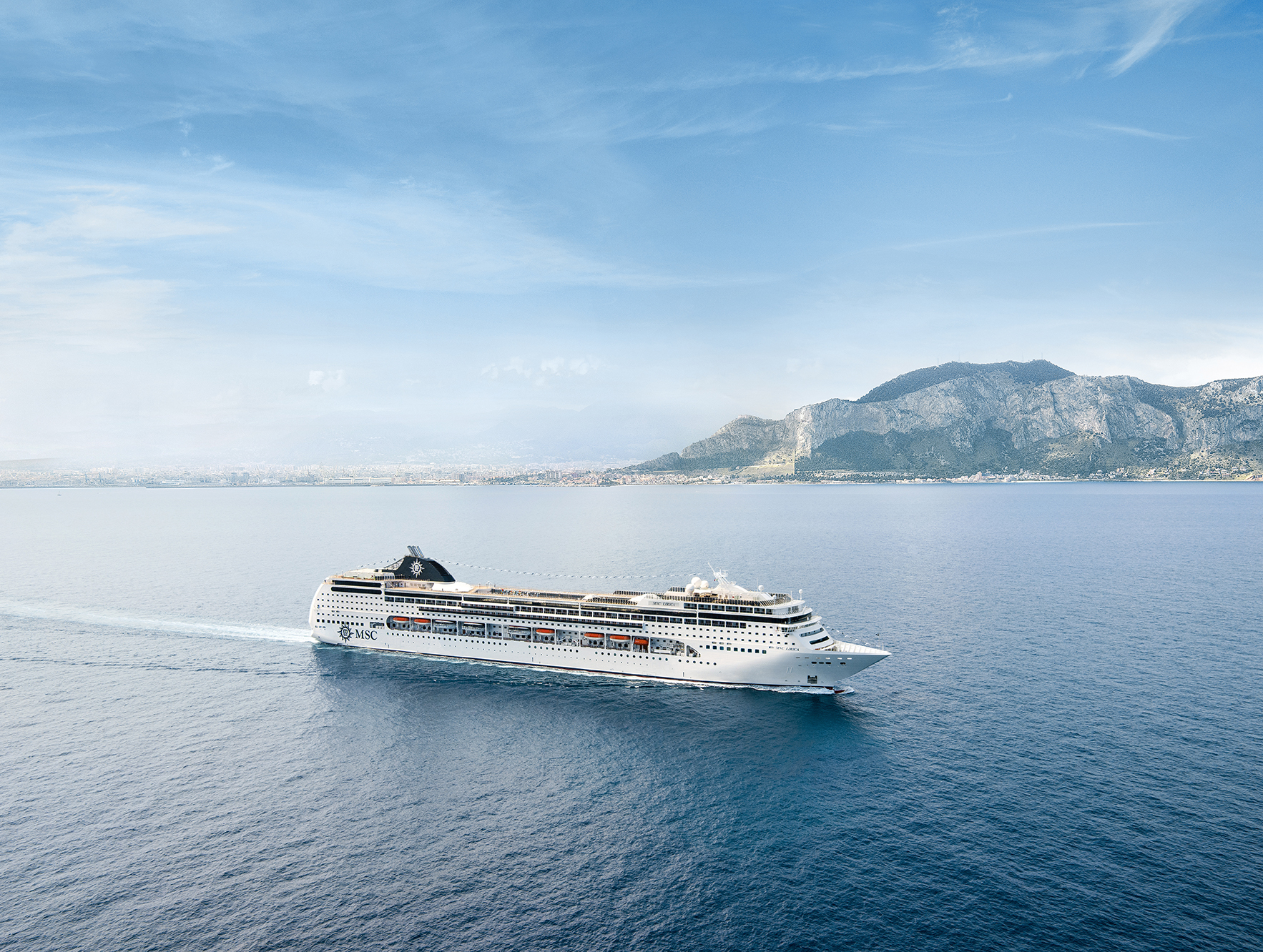 MSC Lirica