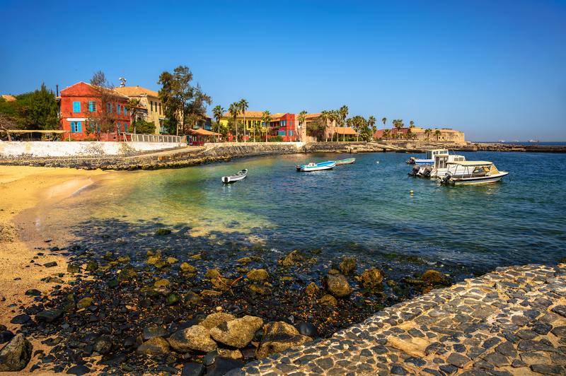Vue de Dakar et de la Place de l’Indépendance près du littoral.